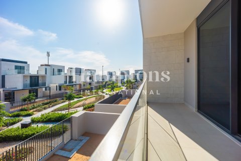 4 غرف نوم فيلا  رقم 134635 30