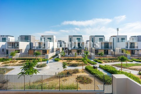 4 غرف نوم فيلا  رقم 134635 21