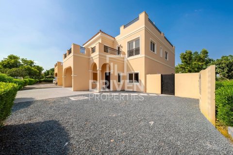 Villa de 5 dormitorios en The Villa, UAE No. 138409 26