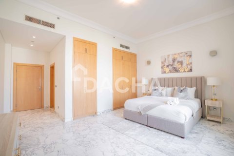 Квартира с 4 спальнями в Shoreline Apartments, ОАЭ №161254 14