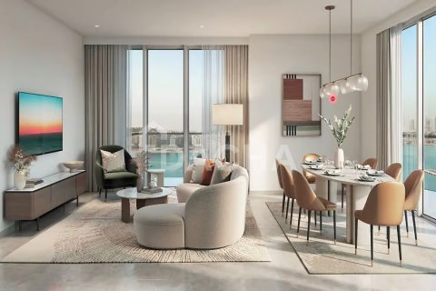 Квартира с 2 спальнями в EMAAR Beachfront, ОАЭ №161255 3