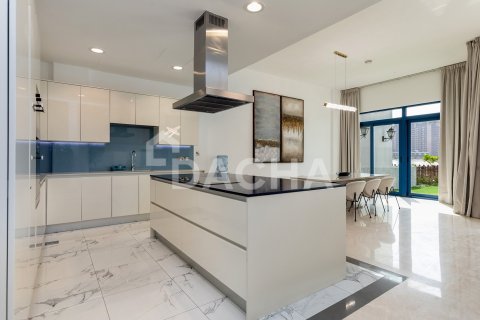 Villa de 5 chambres à Palma Residences, UAE No. 167695 6