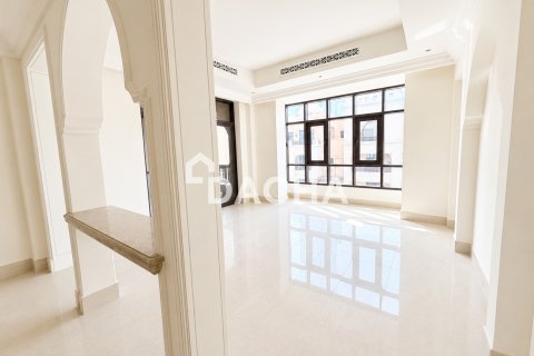 Квартира с 2 спальнями в Даунтаун Дубай (Даунтаун Бурдж Дубай), ОАЭ №167698 13
