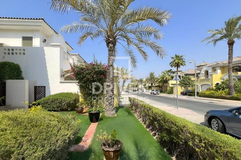 5 غرفة نوم فيلا في Garden Homes, الإمارات العربية المتحدة رقم 204758 17