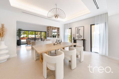 4 bedrooms Villa in Meadows, UAE No. 187991 5