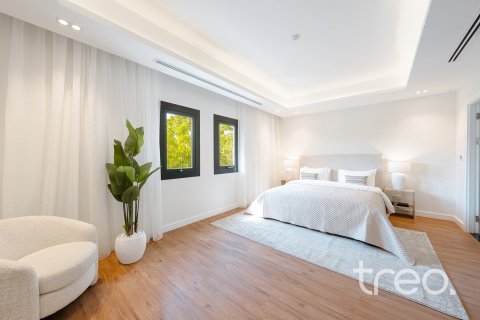 4 bedrooms Villa in Meadows, UAE No. 187991 18