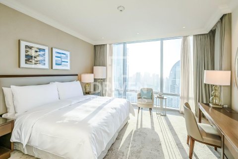 Apartment de 4 dormitorios en The Address Residence Fountain Views, UAE No. 84025 8