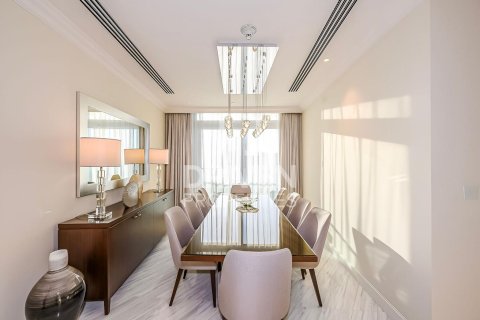 Apartment de 4 dormitorios en The Address Residence Fountain Views, UAE No. 84025 6