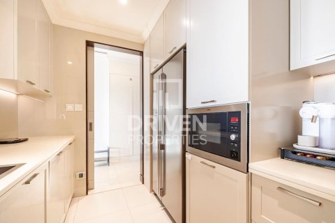 Apartment de 3 dormitorios en The Address Residence Fountain Views, UAE No. 84026 9