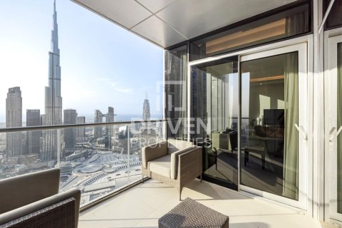 Apartment de 3 dormitorios en The Address Residence Fountain Views, UAE No. 84026 13