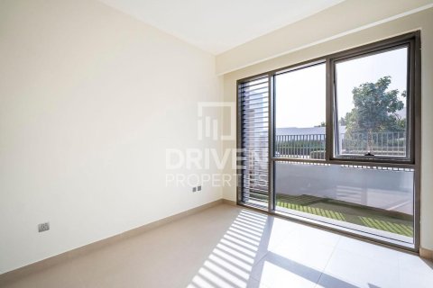 5 bedrooms Villa in Sidra Villas, UAE No. 192667 31