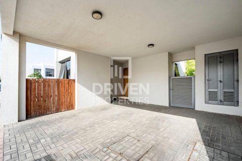 5 bedrooms Villa in Sidra Villas, UAE No. 192667 25