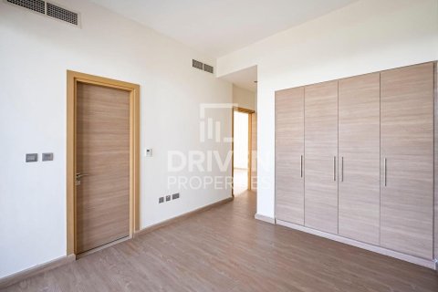 5 bedrooms Villa in Sidra Villas, UAE No. 192667 9