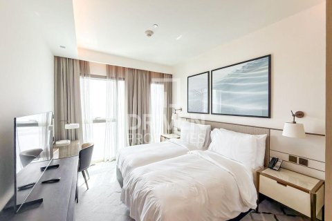 Квартира с 3 спальнями в Address Harbour Point, ОАЭ №192670 7