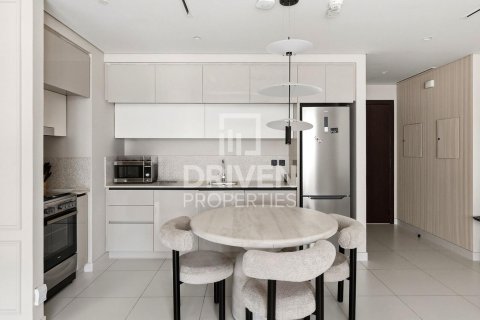 1 bedroom Apartment in EMAAR Beachfront, UAE No. 191912 14