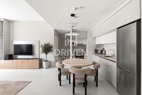 1 bedroom Apartment in EMAAR Beachfront, UAE No. 191912 3