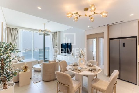 Квартира с 2 спальнями в EMAAR Beachfront, ОАЭ №191917 6