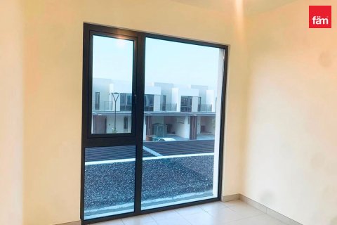 4 bedrooms Villa in Dubai, UAE No. 168103 11
