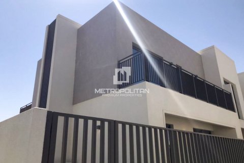 Townhouse de 3 dormitorios No. 130104 19