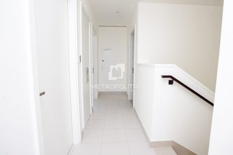 Townhouse de 3 dormitorios No. 130104 14