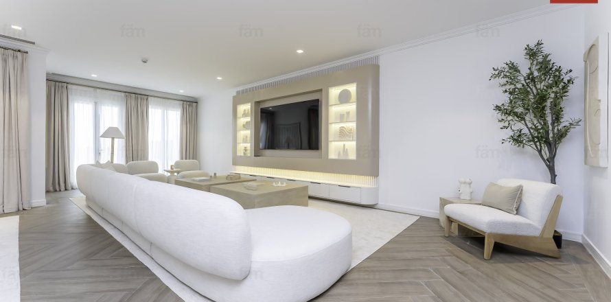 5 غرفة نوم  تاون هاوس  رقم 132055