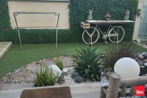 3 bedrooms Townhouse  No. 132059 6