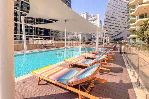 Квартира с 3 спальнями в Urban Oasis, ОАЭ №192564 12