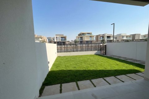 3 bedrooms Townhouse in Dubai, UAE No. 149685 10