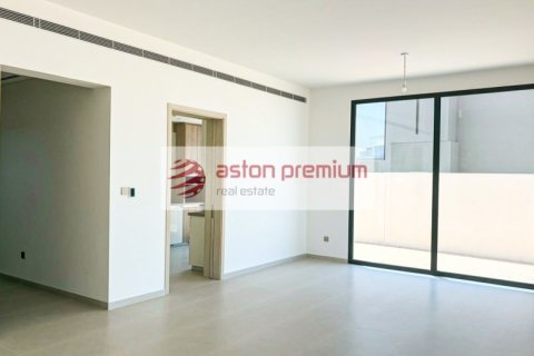 Villa de 4 dormitorios en Jebel Ali, UAE No. 170320 4