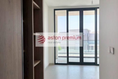 Villa de 4 dormitorios en Jebel Ali, UAE No. 170320 11