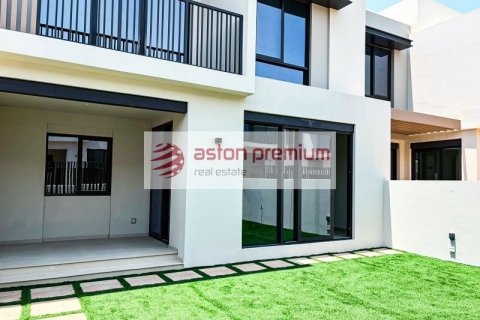 Townhouse de 4 dormitorios en Jebel Ali, UAE No. 170319