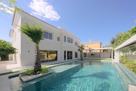 5 bedrooms Villa in Arabian Ranches, UAE No. 202413