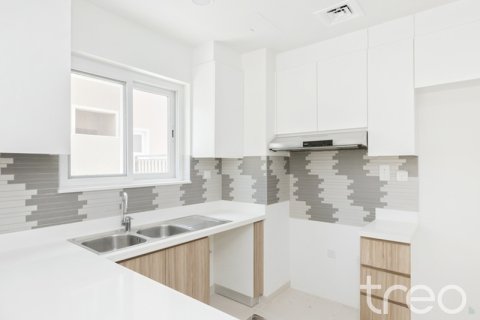 4 bedrooms Townhouse in Villanova, UAE No. 198992 8