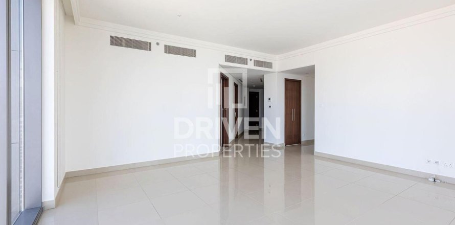 2 bedrooms Apartment in Boulevard Point, UAE No. 192679