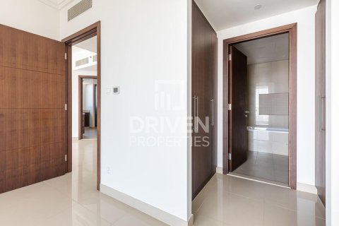 2 bedrooms Apartment in Boulevard Point, UAE No. 192679 7