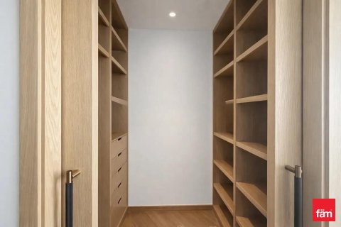 Appartement de 4 chambres à Business Bay, UAE No. 161829 21