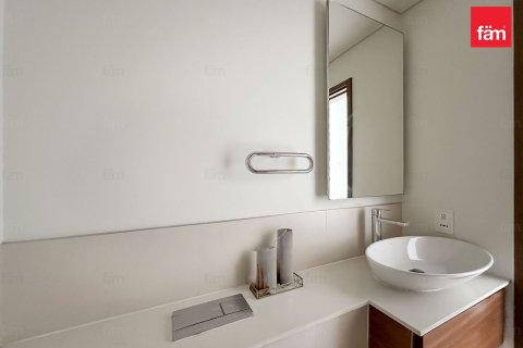 Appartement de 4 chambres  No. 111464 24