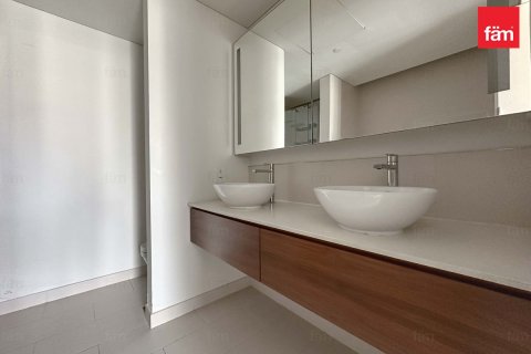 Appartement de 4 chambres  No. 111464 26