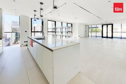 Квартира с 4 спальнями  №111464 2