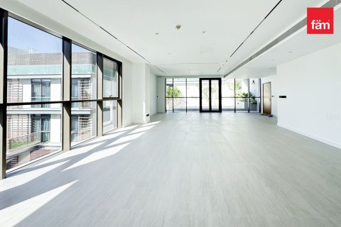 Квартира с 4 спальнями  №111464 24