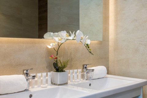 2 bedrooms Apartment in NO.9 TOWER Dubai Marina, UAE No. 95637 8