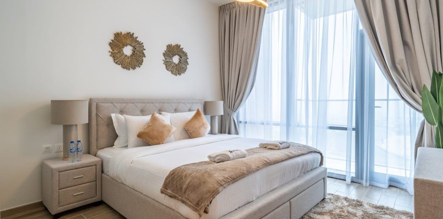 Квартира с 1 спальней в AMNA TOWER, Sheikh Zayed Road, ОАЭ №95626