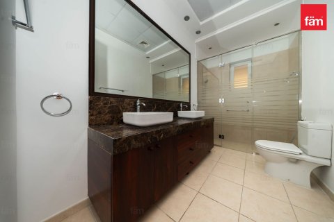 Office de 1393.5m² à Umm Suqeim, UAE No. 203085 13