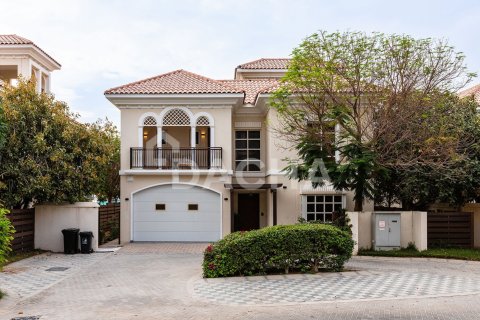 4 غرف نوم فيلا في Dubai Land, الإمارات العربية المتحدة رقم 163490 8