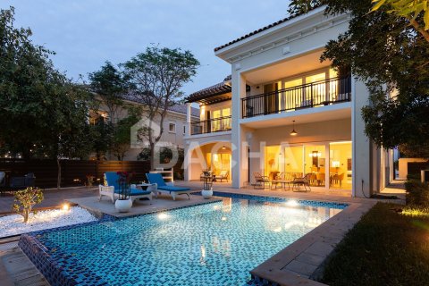 4 غرف نوم فيلا في Dubai Land, الإمارات العربية المتحدة رقم 163490 6