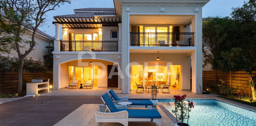 4 غرف نوم فيلا في Dubai Land, الإمارات العربية المتحدة رقم 163490
