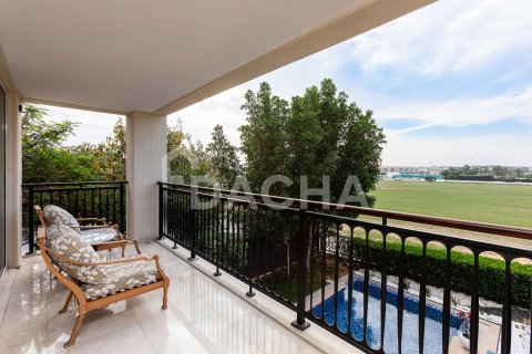 4 غرف نوم فيلا في Dubai Land, الإمارات العربية المتحدة رقم 163490 15