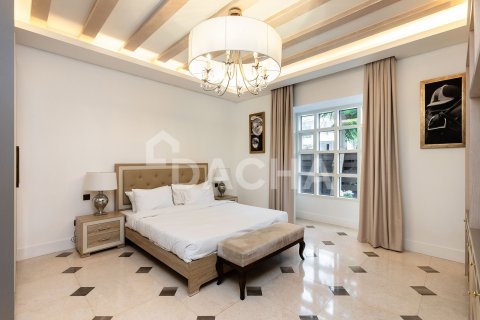 4 غرف نوم فيلا في Dubai Land, الإمارات العربية المتحدة رقم 163490 19