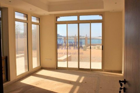 5 غرفة نوم  فيلا  رقم 118005 9