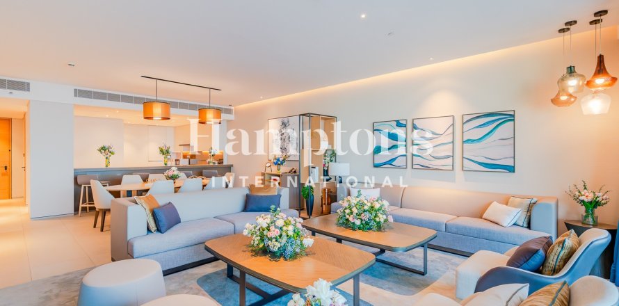 Квартира с 4 спальнями  №135419